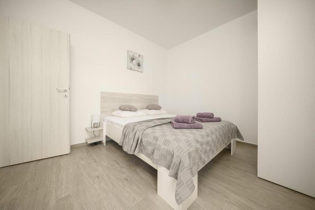 Apartment Stefanio Vodice Exterior photo